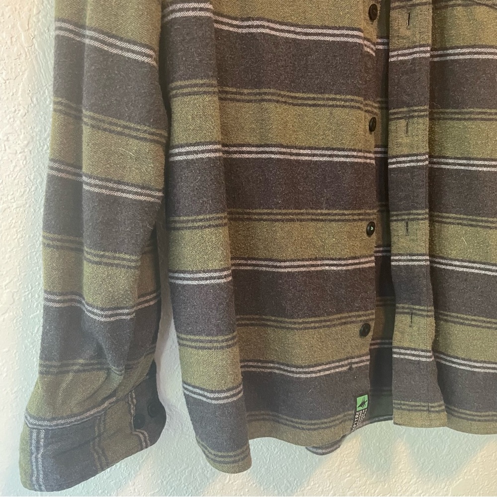 Hippy Tree Striped Button Up - Picture 2 of 4